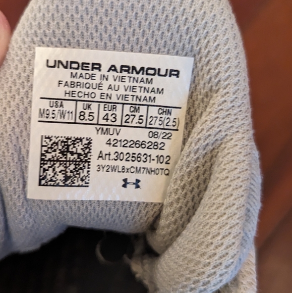 Curry 8 Flow, sz 11 W / 9.5 M - Picture 10 of 10